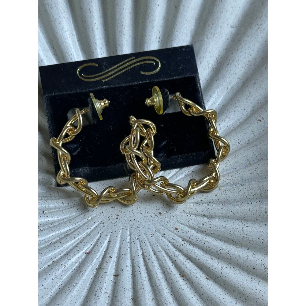 BOGO FREE Retro VTG torrid gold Barb wire hoop earrings